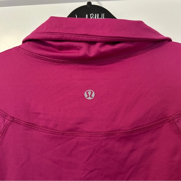 Lululemon Athletica Magenta Long Sleeve High Collared Top Size 6 Women’s - Picture 9 of 10